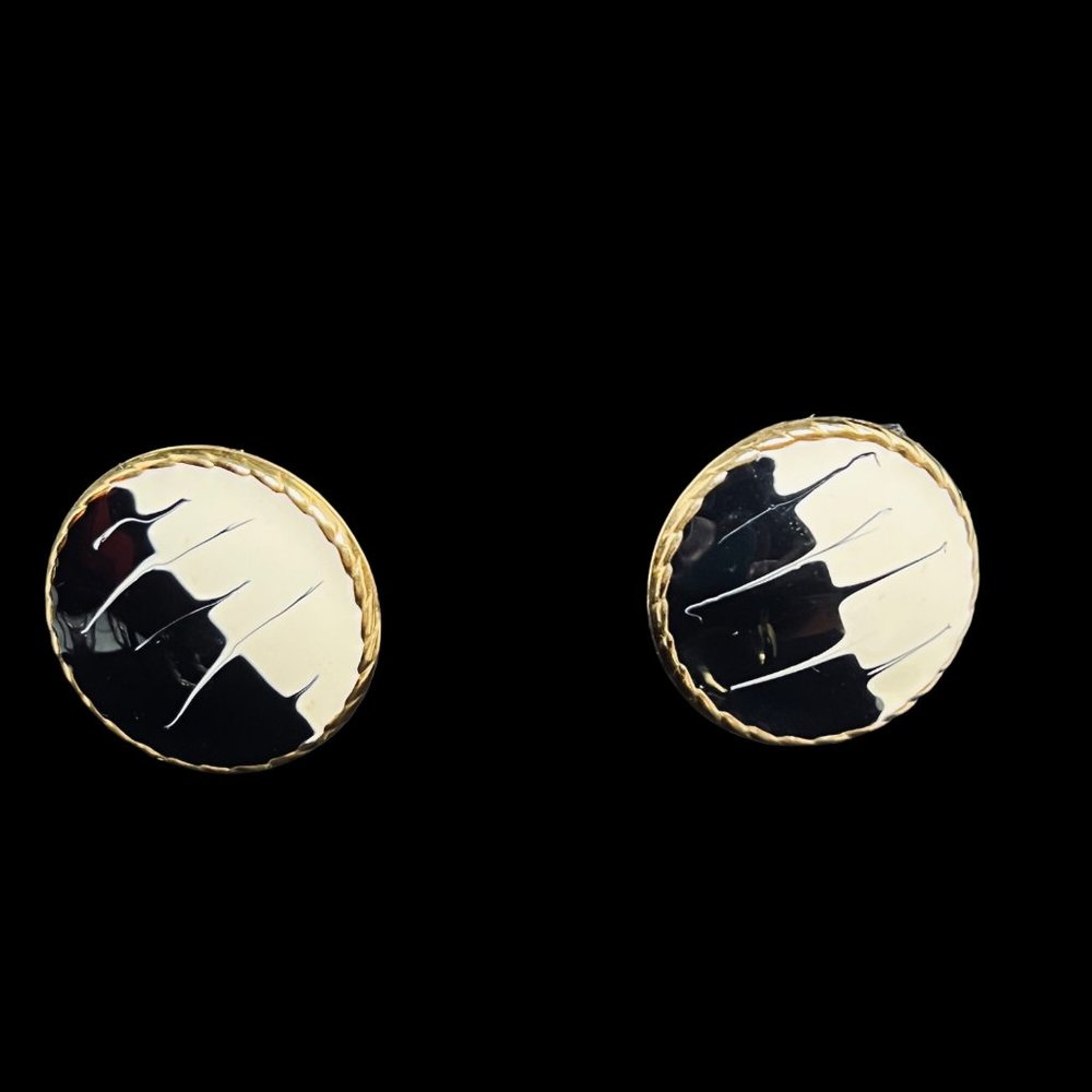 Lot of 6 Gold Tone Pierced Earrings (4841) - Picture 5 of 9